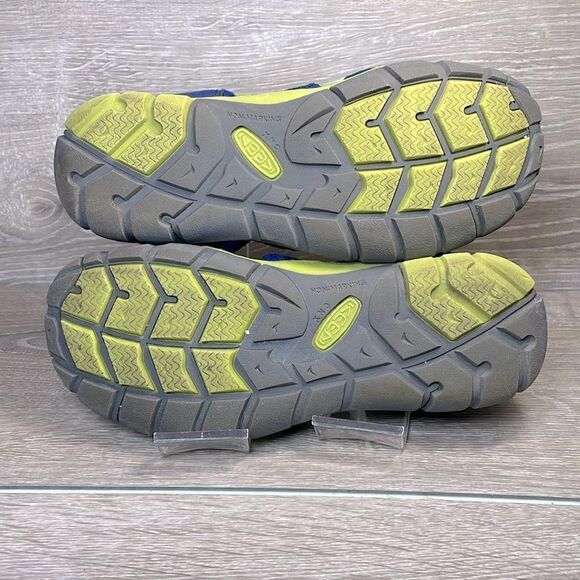 Keen Seacamp II CNX Big Boy Sz 5 Blue Depths Chartreuse Sports Hiking Sandals - Picture 8 of 10